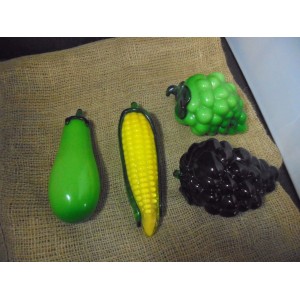 Vintage Lot of 4 Pieces Art Glass Fruit and Vegetables Grapes Corn On Cob    362405419210